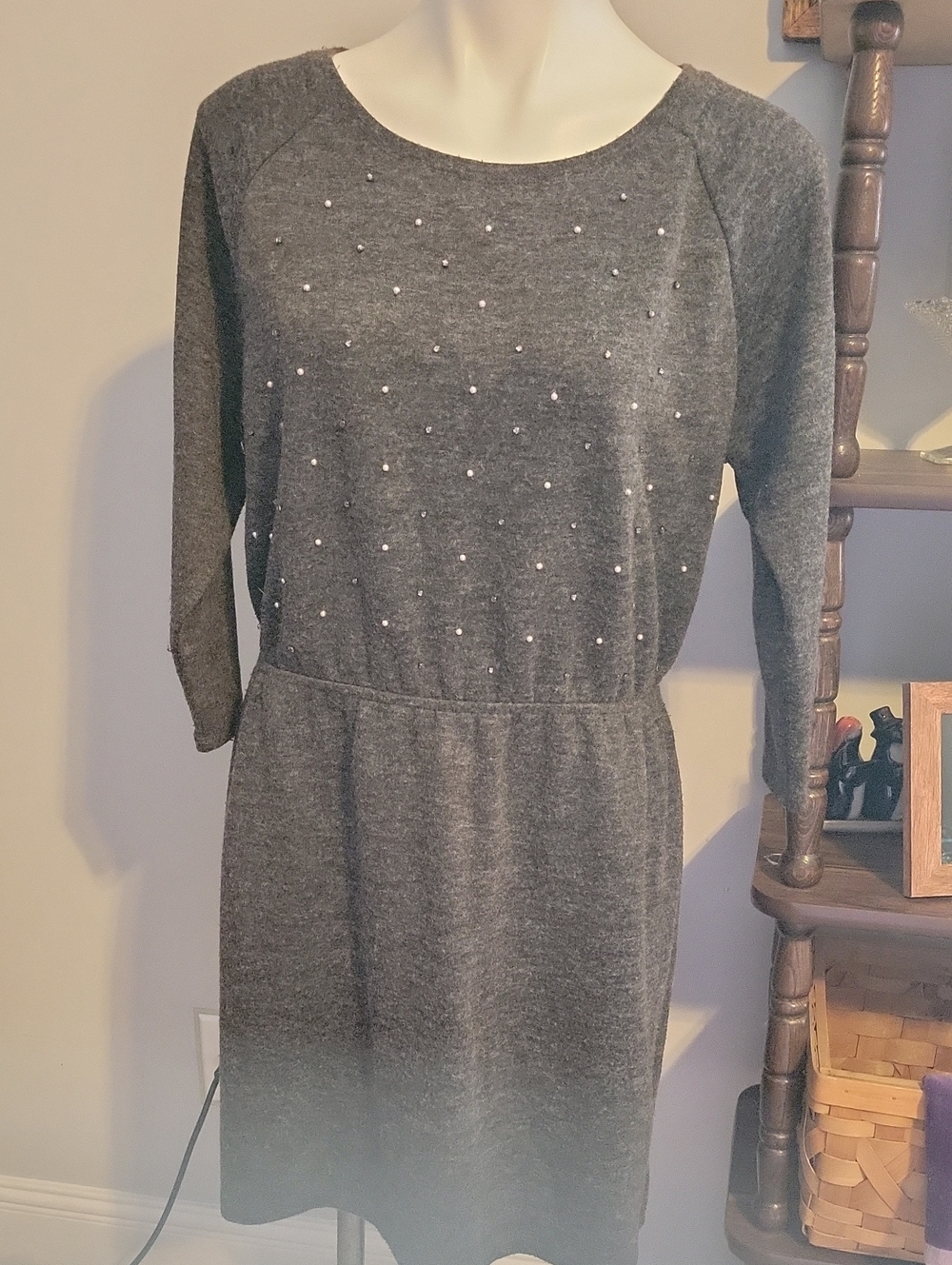 LOFT Gray Long-Sleeve Pearl-Accent Knit Dress...size Large